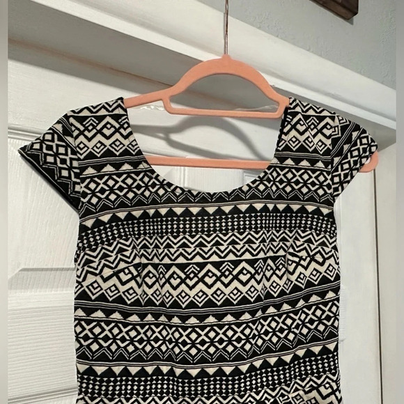 Mossimo Tribal Aztec Print Fit and Flare Dress, Size Small - Picture 4 of 6